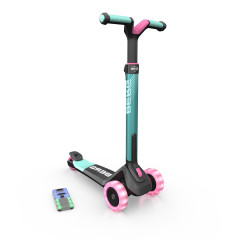 Berg Step Nexo Mint met extra LED deck