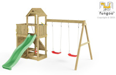 Houten_speelhuisje_met_glijbaan_Fungoo_Van_EE_Buitenspeelgoed_Kootwijkerbroek